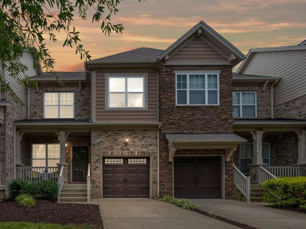 7827 Kemberton Dr W, Nolensville, TN 37135