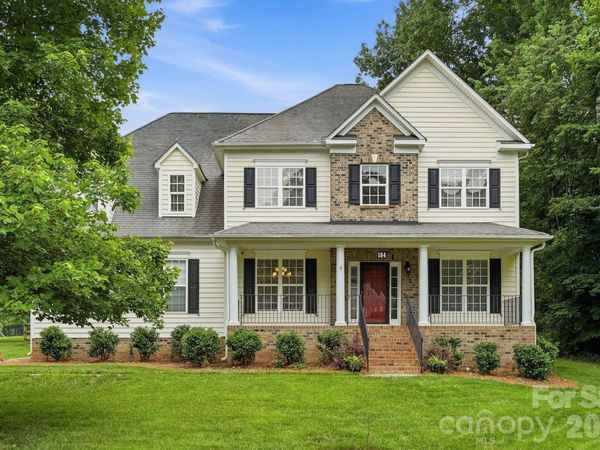 184 Herons Gate Drive, Mooresville, NC 28117