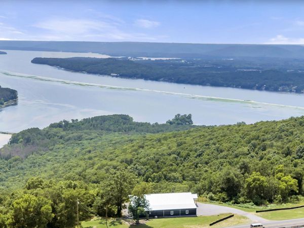 5985 Tammy Little Drive, Section, AL 35771