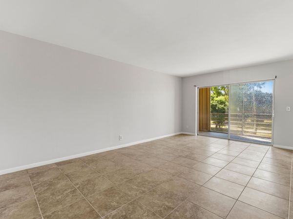 1638 Embassy Drive, Unit 208, West Palm Beach, FL 33401