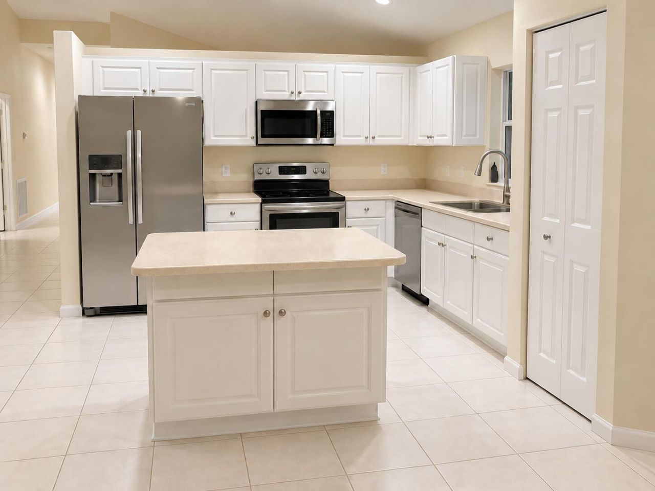 3694 Miramontes Circle, Wellington, FL 33414 Photo