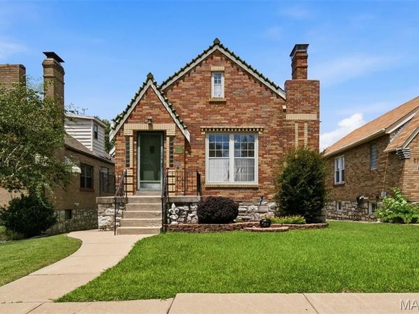 5711 Mardel Avenue, St Louis, MO 63109
