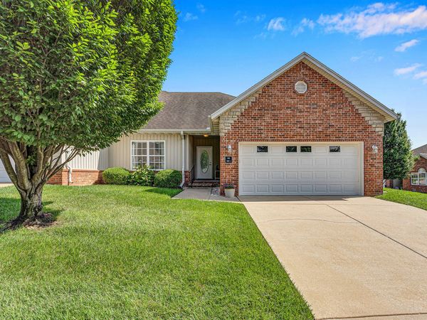 1356 N Sandy Creek Circle , Unit 3, Nixa, MO 65714