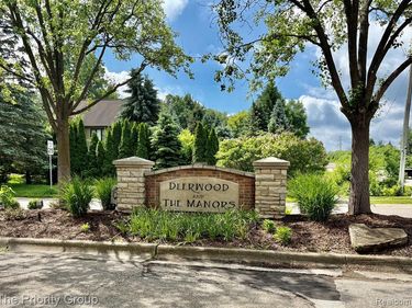 6248 E Crest Forest Court , Independence Twp, MI 48348