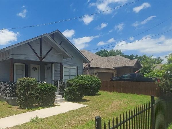 706 Mount Olive Street, Terrell, TX 75160