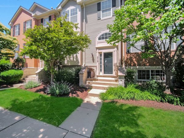 219 Willow Boulevard , Unit 1202B, Willow Springs, IL 60480