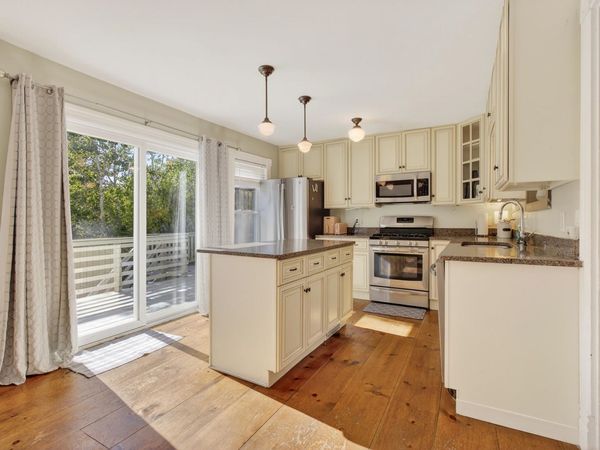 17 Forest Road, Hancock, NH 03449