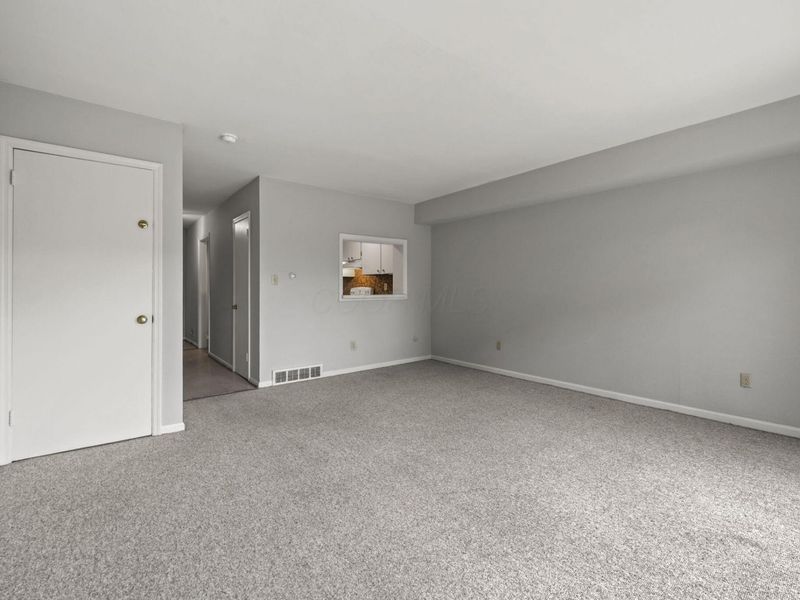 4454 Folkestone Court S, Columbus, OH 43220 Photo 15
