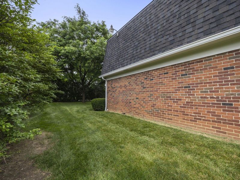 4454 Folkestone Court S, Columbus, OH 43220 Photo 43