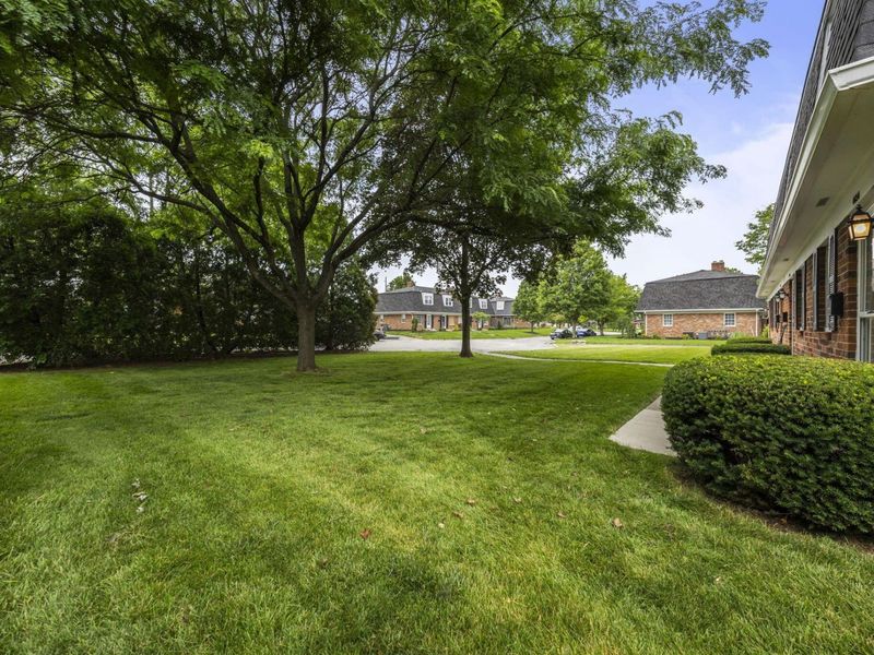 4454 Folkestone Court S, Columbus, OH 43220 Photo 44