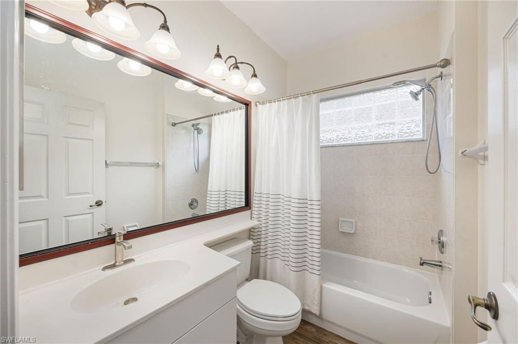 6477 Autumn Woods Blvd, Naples, FL 34109 Photo