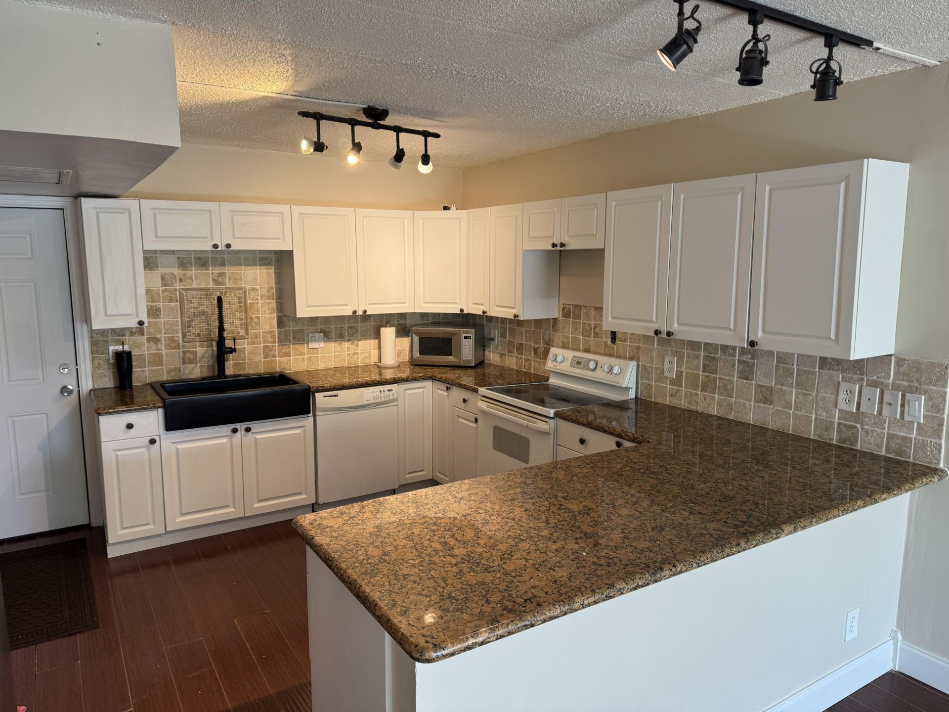 725 Hummingbird Way, Unit 210, North Palm Beach, FL 33408 Photo