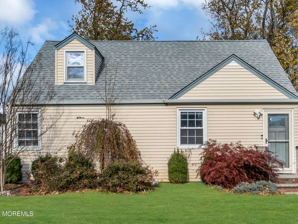 20 Burnet Street, Avenel, NJ 07001