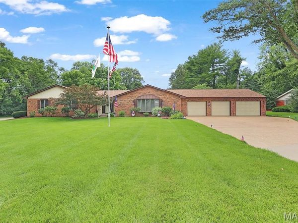 2A Hollyhock Lane , Belleville, IL 62221