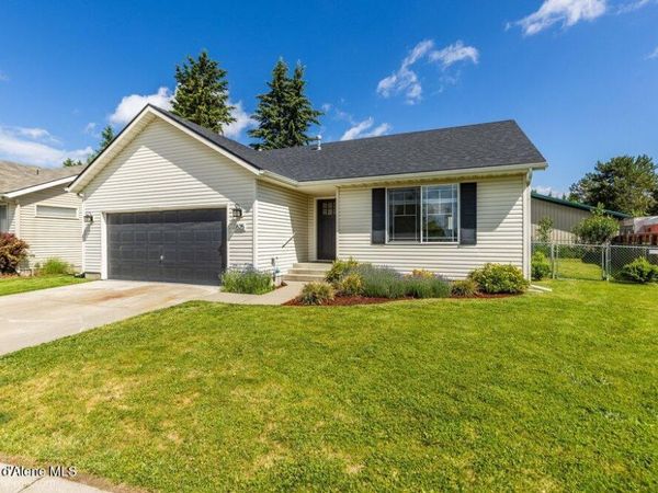 625 W Bushwood AVE , Coeur d'Alene, ID 83815