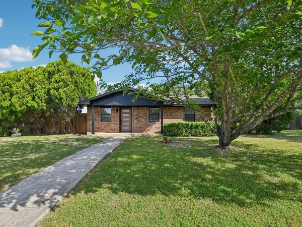 1204 Southwalk ST, Georgetown, TX 78626