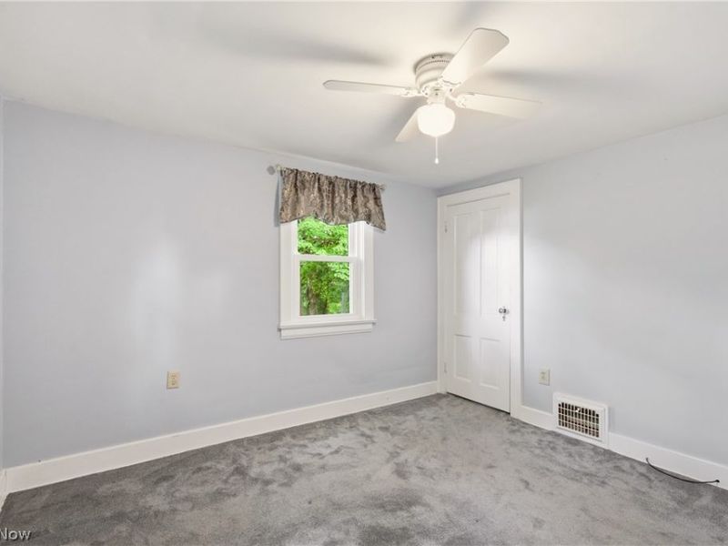 256 Uhl Drive, Akron, OH 44319 Photo 30