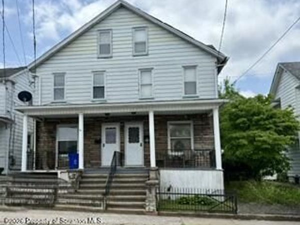 81-81 1/2 Carroll Street , Pittston, PA 18640
