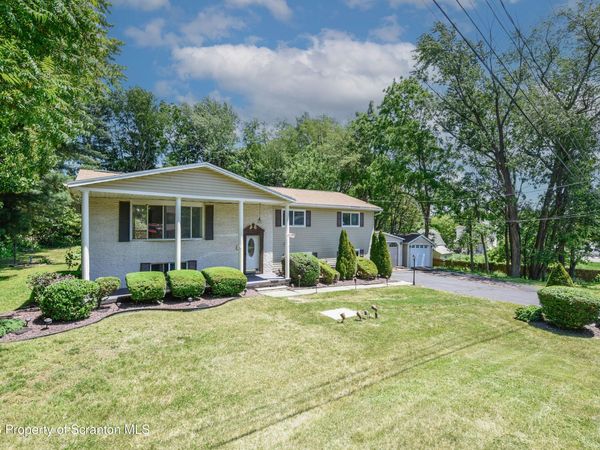 2610 Price Street , Scranton, PA 18504