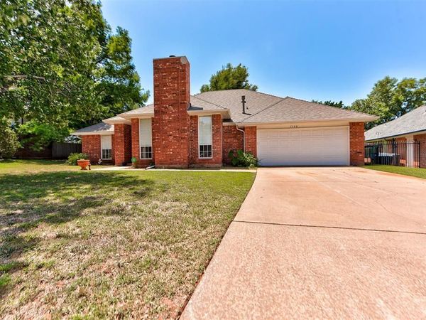 1108 Providence Court, Edmond, OK 73003