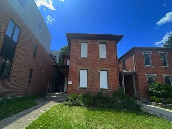 915 N 4th Street , Columbus, OH 43201