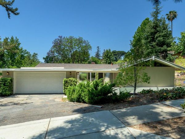 5105 Ocean View Boulevard, La Canada Flintridge, CA 91011