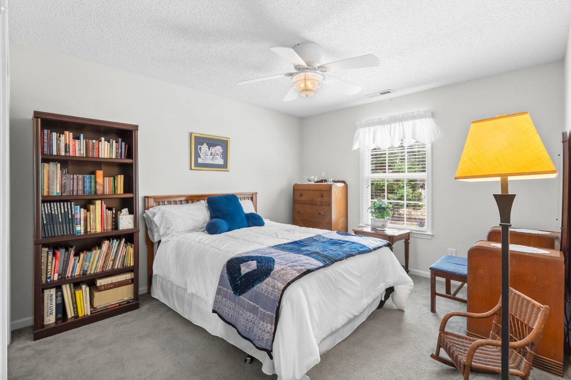 972 Dunrobin Ln. Photo 29