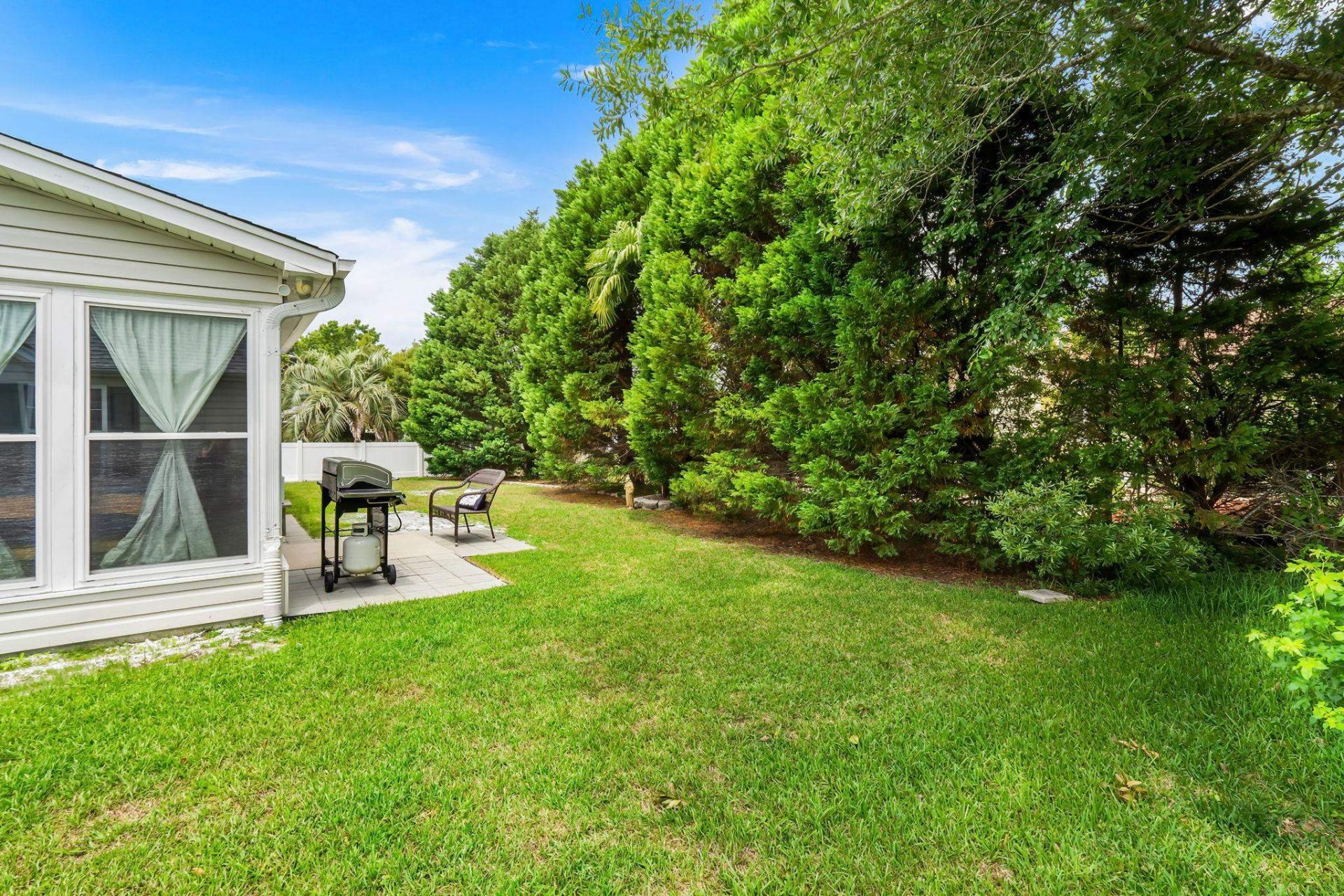 972 Dunrobin Ln. Photo 33
