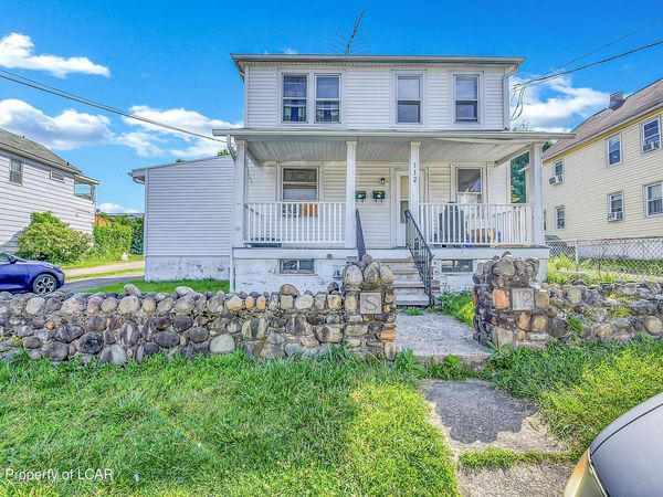 112 Regal Street, Hanover Township, PA 18706