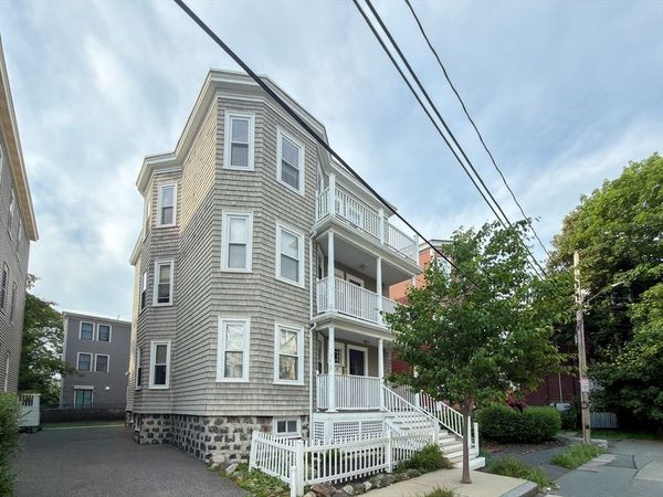 18 Acadia Park, Somerville, MA 02143