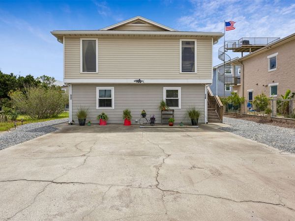 924 TARPON Avenue , Fernandina Beach, FL 32034