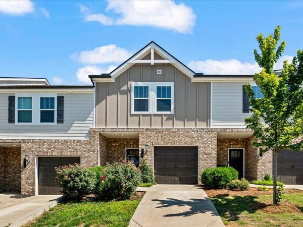820 Arrington Way , Columbia, TN 38401