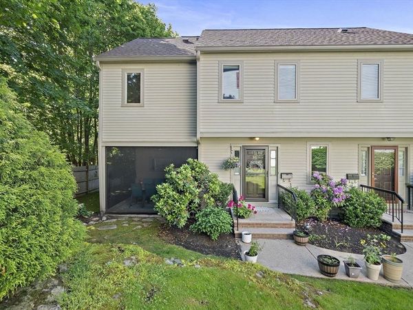 36 Maple St, Unit 36, Canton, MA 02021