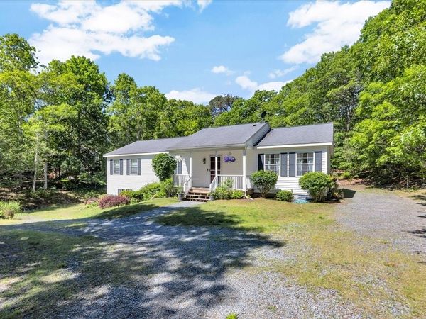 49 Thousand Oaks Dr, Brewster, MA 02631
