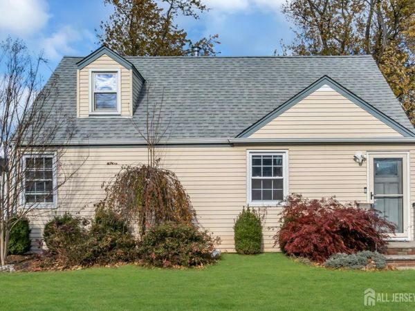20 Burnet Street , Avenel, NJ 07001