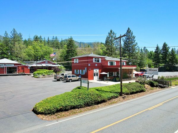 181 Upper Applegate Road, Jacksonville, OR 97530