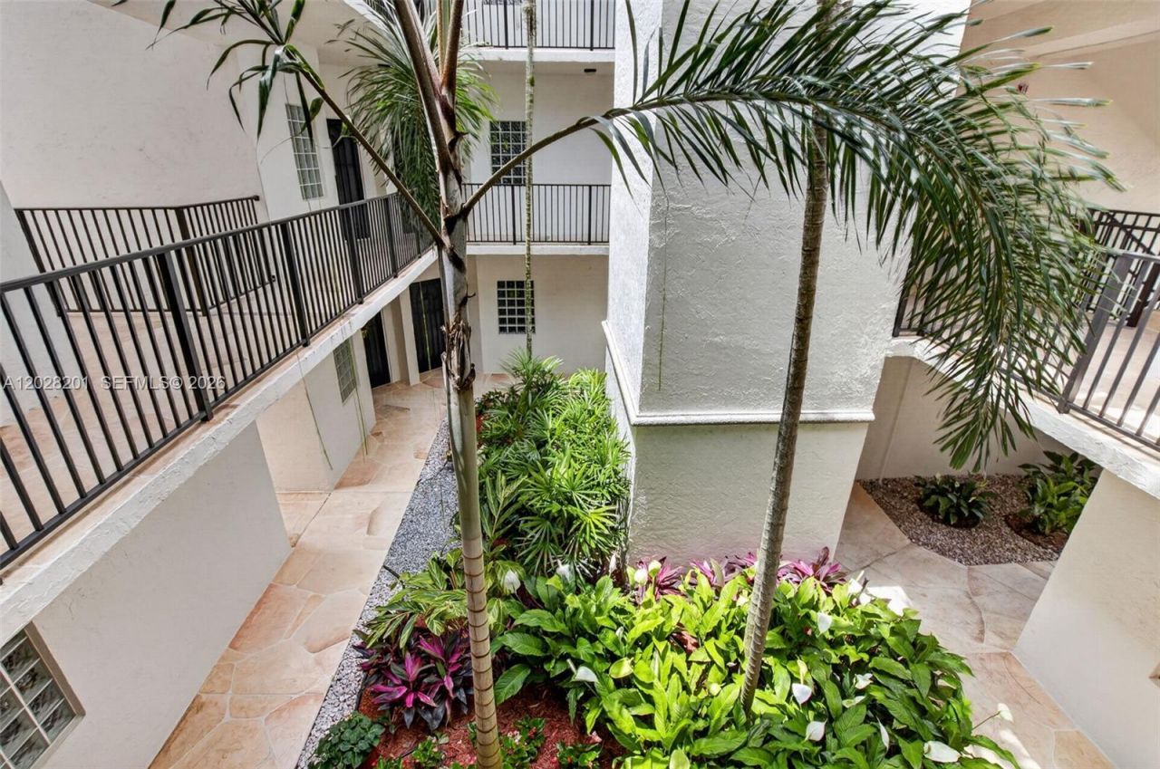 5133 Brisata Cir , Unit L, Boynton Beach, FL 33437 Photo