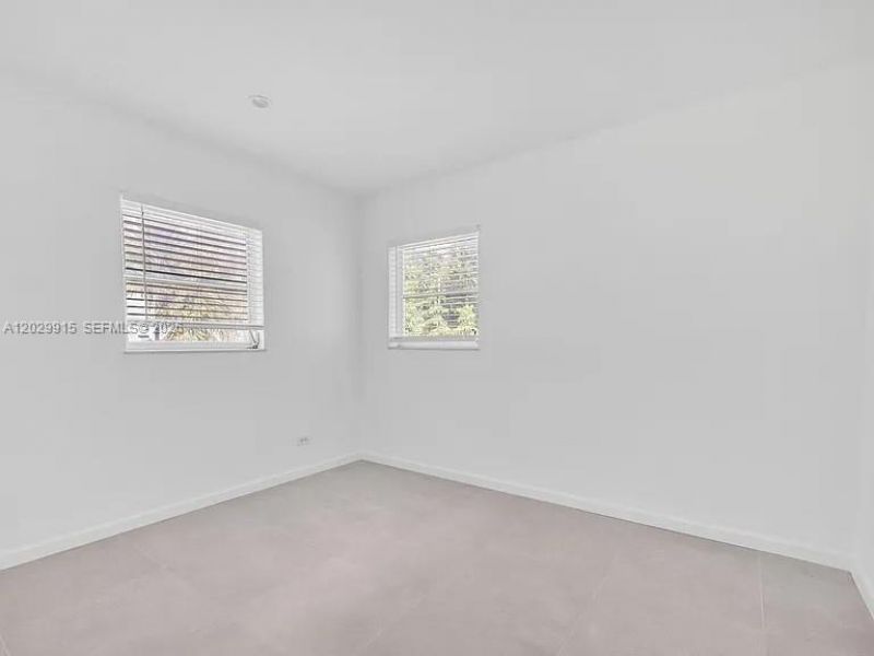 545 NE 64th St , Unit 1, Miami, FL 33138 Photo