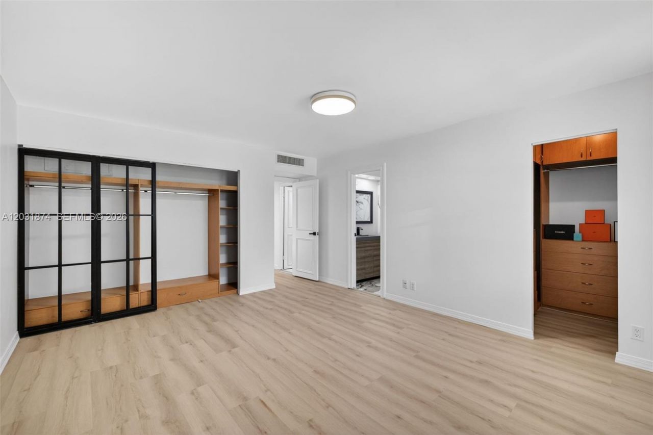 20300 W Country Club Dr , Unit 106-3, Aventura, FL 33180 Photo