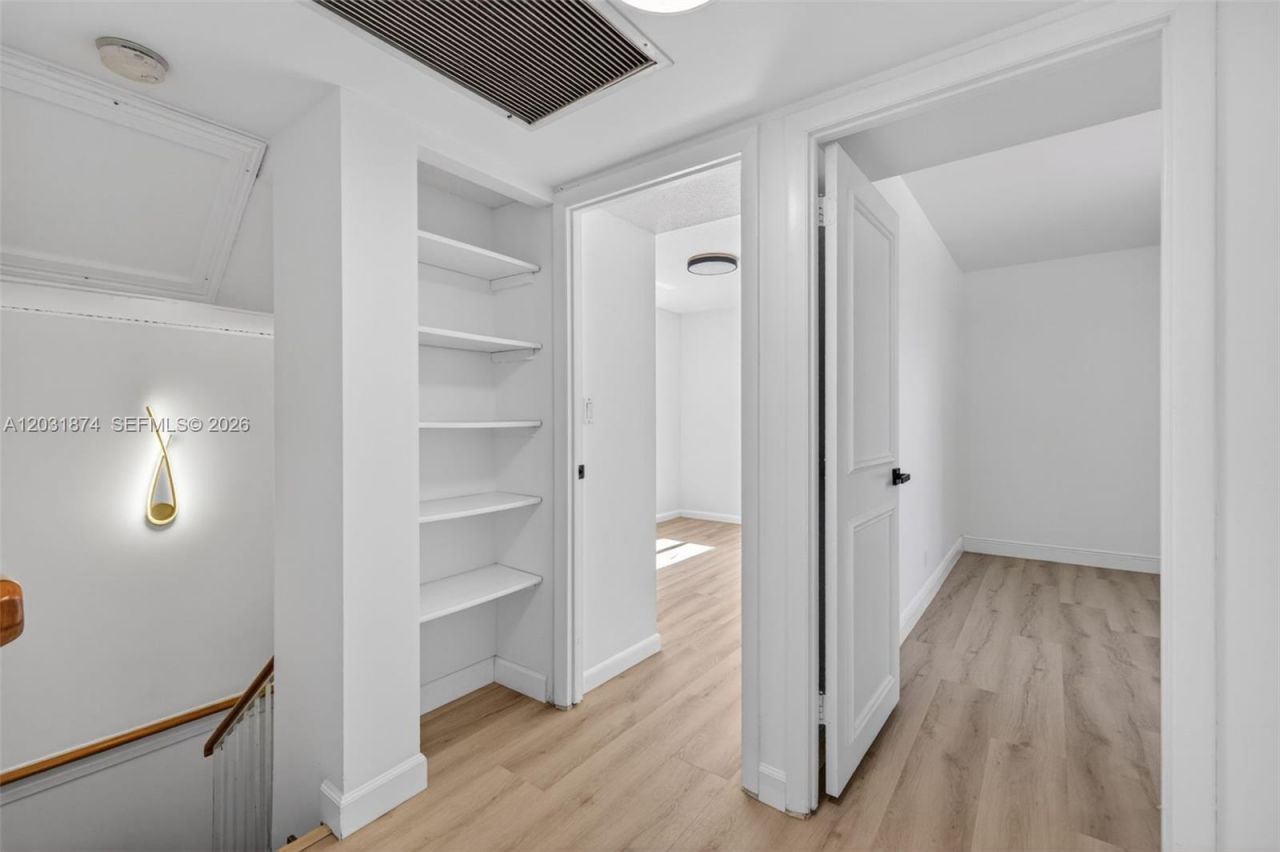 20300 W Country Club Dr , Unit 106-3, Aventura, FL 33180 Photo
