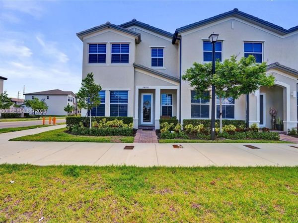 24280 SW 128th Ave , Homestead, FL 33032