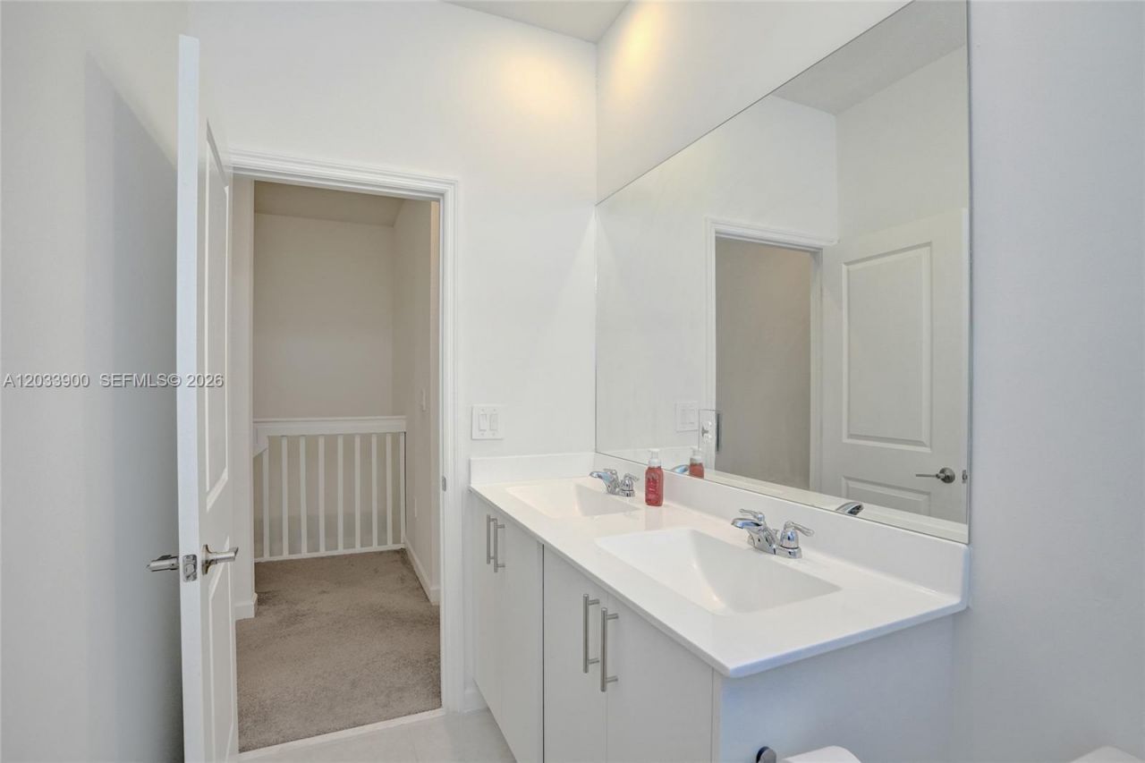 24280 SW 128th Ave , Homestead, FL 33032 Photo