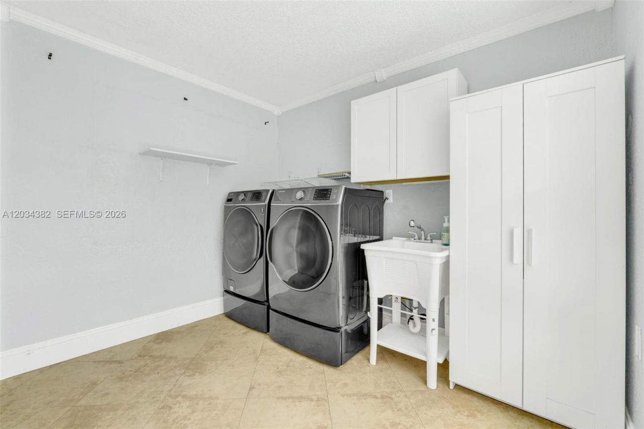 7521 Johnson St , Hollywood, FL 33024 Photo