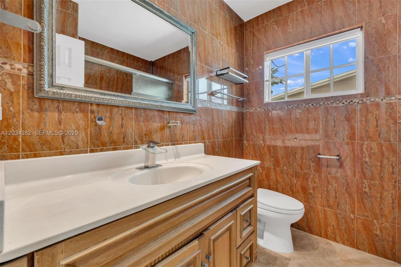 7521 Johnson St , Hollywood, FL 33024 Photo