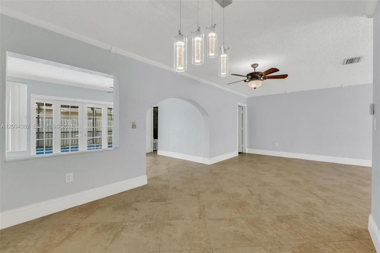 7521 Johnson St , Hollywood, FL 33024 Photo