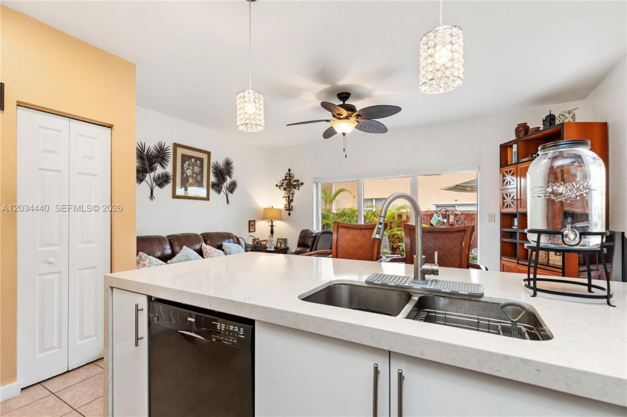 1490 NE 33rd Rd , Unit 104-18, Homestead, FL 33033 Photo