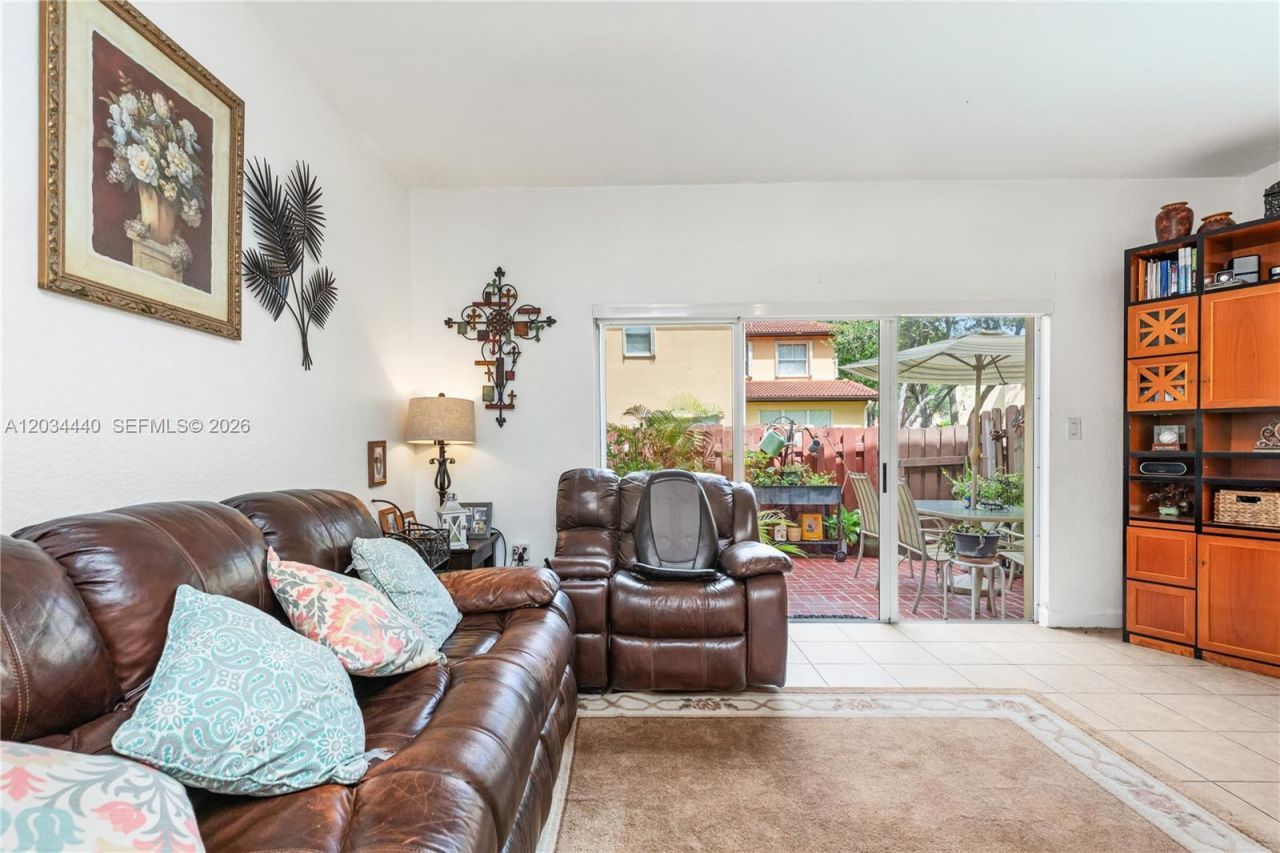 1490 NE 33rd Rd , Unit 104-18, Homestead, FL 33033 Photo