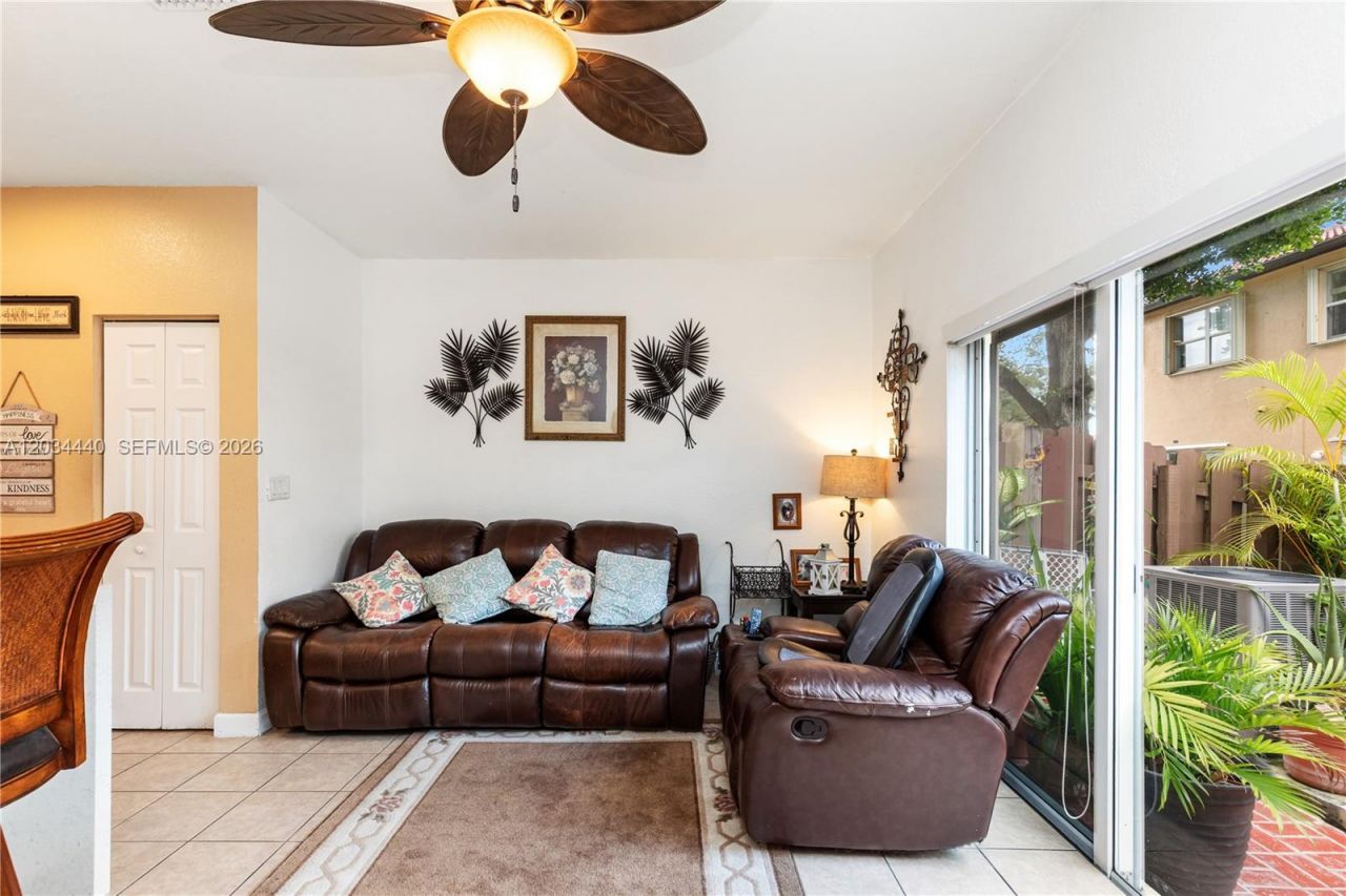 1490 NE 33rd Rd , Unit 104-18, Homestead, FL 33033 Photo