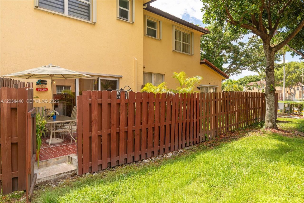 1490 NE 33rd Rd , Unit 104-18, Homestead, FL 33033 Photo