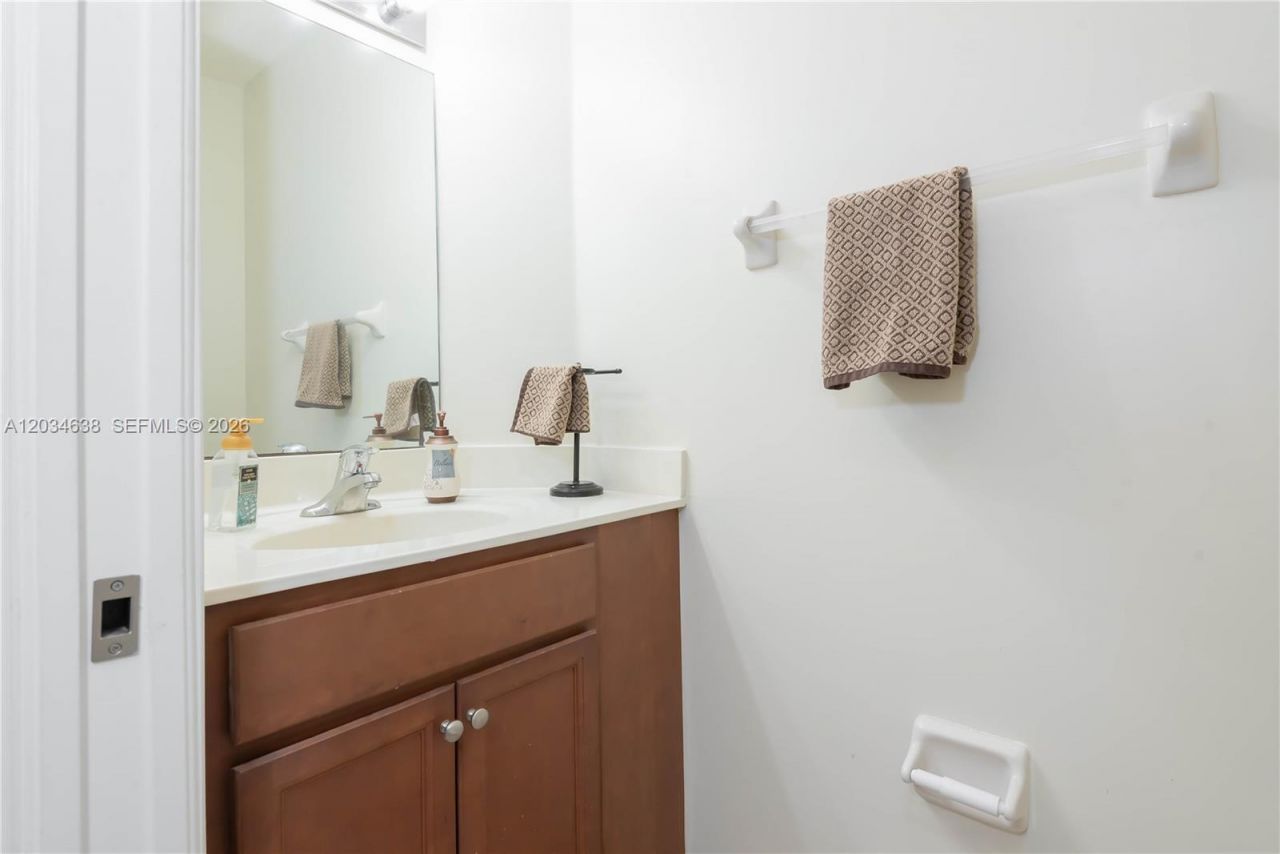 Please Call For Address, Unit 215, Doral, FL 33178 Photo